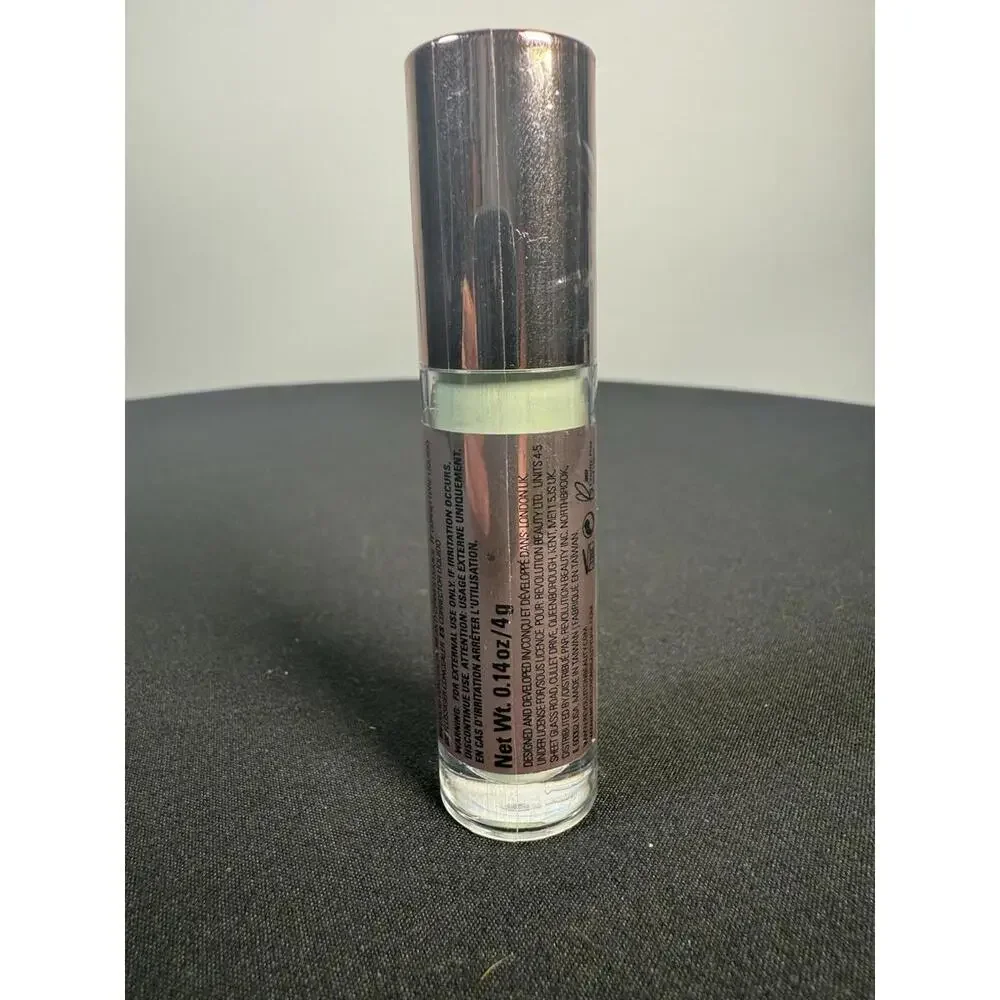REVOLUTION CONCEAL & CORRECT CONCEALER GREEN